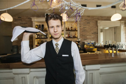 A Guide to Etiquette for Cater Waiters