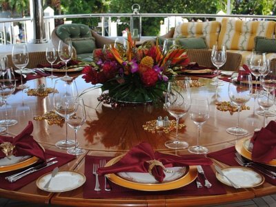 elegant wedding table reception